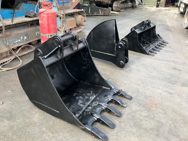65MM Buckets For Sale
